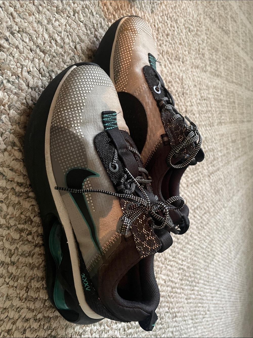 Nike Running Shoes in Gray & Teal with Black Accents